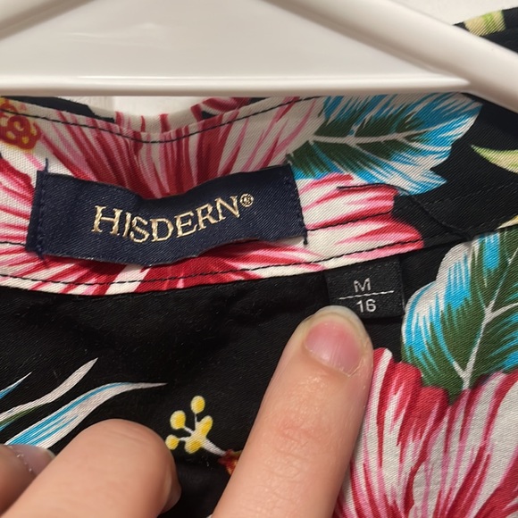 Hawaiian Button Up Shirt - Picture 3 of 4